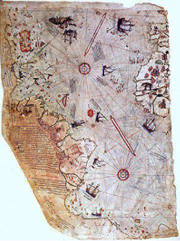 สองมุมมองของส่วนที่เหลือจากแผนที่โลกแผ่นแรกของพีรี เรอีส อยู่ที่พิพิธภัณฑ์ทอปกาปือในอิสตันบูลวาดในปี 1513 มันเป็นแผนที่โลกที่นับว่าเก่าแก่ที่สุดที่มีทวีปอเมริกาอยู่ด้วย ต้นฉบับของแผนที่เหลืออยู่เพียงครึ่งเดียวเท่านั้น