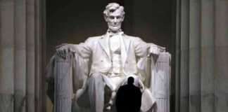 Destroy your enemy by making him your friend “จงทำลายศัตรูของท่านด้วยการทำให้เขาเป็นมิตร”