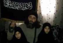 ชั่วเกินมนุษย์!! พ่อแม่ผู้ก่อการร้ายส่งลูกสาววัย 7 ขวบไประเบิดฆ่าตัวตาย