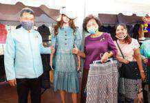 พช.- สภาสตรีฯ ปลื้ม อุดรธานีขานรับมติ ครม. หนุนข้าราชการและประชาชนทั่วไปใส่ผ้าไทย สืบสานอนุรักษ์ผ้าพื้นถิ่นไทย