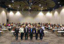 ศอ.บต. พบบัณฑิตอาสาในพื้นที่ อ.จะนะ สร้างความเข้าใจในกระบวนการขับเคลื่อนเมืองต้นแบบอุตสาหกรรมก้าวหน้าแห่งอนาคต