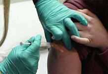 สหราชอาณาจักรชาติแรกในโลก อนุมัติใช้วัคซีนโควิด-19 ของไฟเซอร์-ไบออนเทค