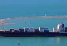 โจรสลัดโจมตีเรือบรรทุกสินค้าตุรกีนอกชายฝั่งแอฟริกา ลักพาตัว 15 ลูกเรือ ถูกฆ่า 1