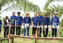 รองอธิบดี พช. ลงพื้นที่ จ.เลย …ร่วมกิจกรรมเอามื้อสามัคคีตามโครงการพัฒนาพื้นที่ต้นแบบการพัฒนาคุณภาพชีวิตตามหลักทฤษฎีใหม่ ประยุกต์สู่ “โคก หนอง นา โมเดล”