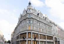 Burberry เปิดตัวแฟล็กชิปสโตร์แห่งใหม่ ณ ถนนสโลนหมายเลข 1 ใจกลางกรุงลอนดอน