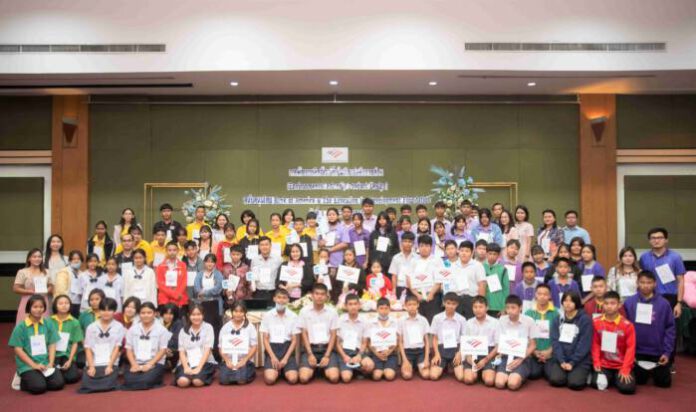 Bank of America hold environmental friendly product design training under EDF coordination