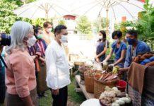 พช. ร่วมสืบสานภูมิปัญญา พัฒนาผ้าไทย ย้อมผ้าด้วยสีธรรมชาติ