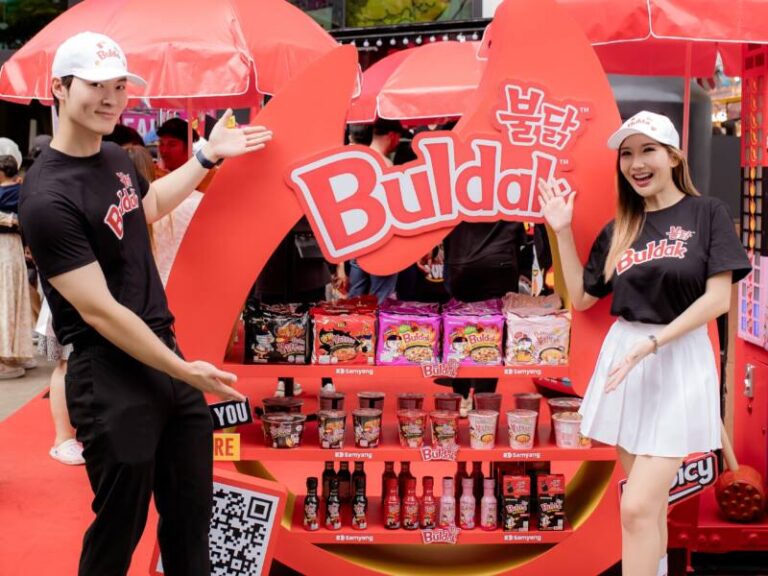 ซัมยัง ฟู้ดส์ โกยยอดส่งออก ‘ซัมยัง บูลดัก ซอส’ เติบโต 2 เท่าภายใน 2 ปี ปล่อยแคมเปญ “สแปลช บูลดัก” ทั่วโลก