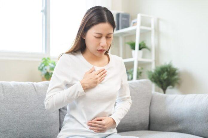 โรคกรดไหลย้อน ท้องอืด เรอเปรี้ยว