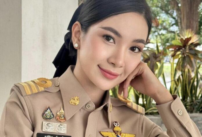 ผู้กองแคท อาทิติยา เบ็ญจะปัก