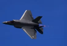 สหรัฐฯ ยิงโดรนอิหร่านตกใกล้เรือบรรทุกเครื่องบินกลางทะเลอาหรับ