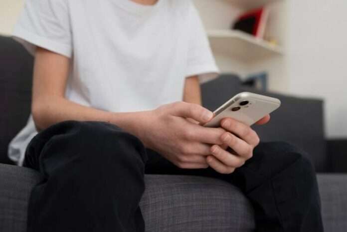 สรุป iPhone ทุกรุ่น รุ่นไหนได้ไปต่อ iOS และรุ่นไหนต้องหยุด